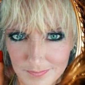 Meet your Posher, Jo